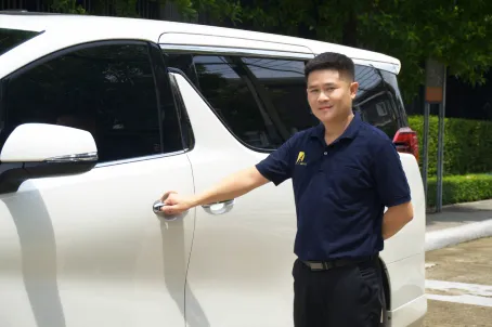 บริการรถเช่าพร้อมคนขับ สำหรับธุรกิจและองค์กรในกรุงเทพ | Profess Rent